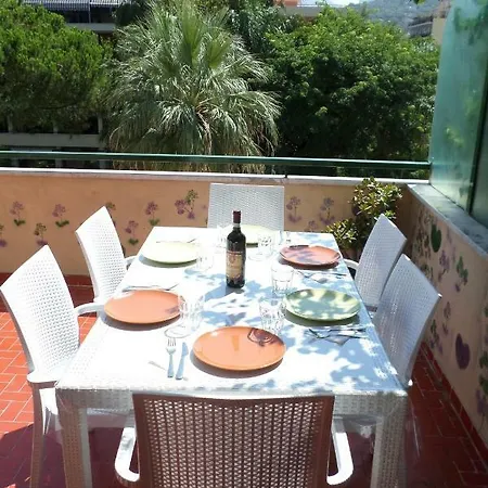 Ge.p.as Central Apart :) Apartment *
